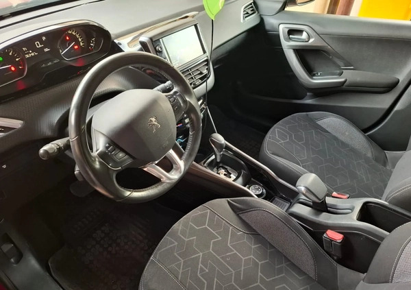 Peugeot 2008 cena 49900 przebieg: 63500, rok produkcji 2017 z Rzeszów małe 211